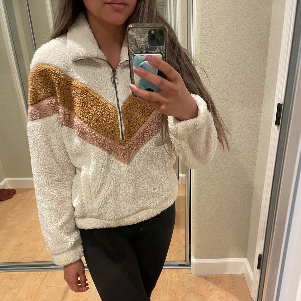 Fleece Quarter Zip Pullover